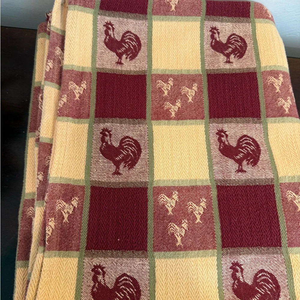 Vintage Rooster Patterned Tablecloth grannycore‎ cottage core rectangular farm